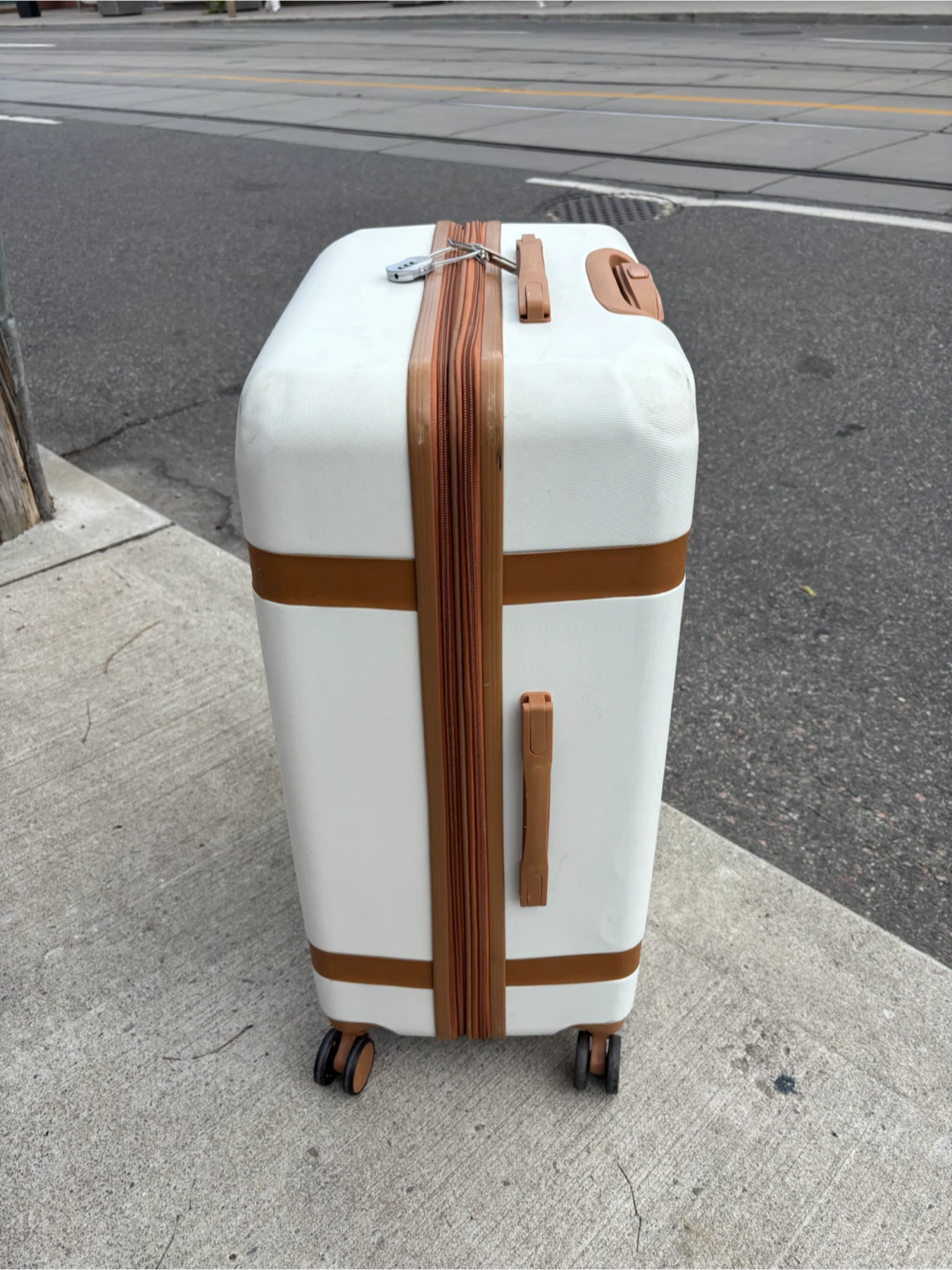 Lucky Brand Spinner Luggage White - photo 3