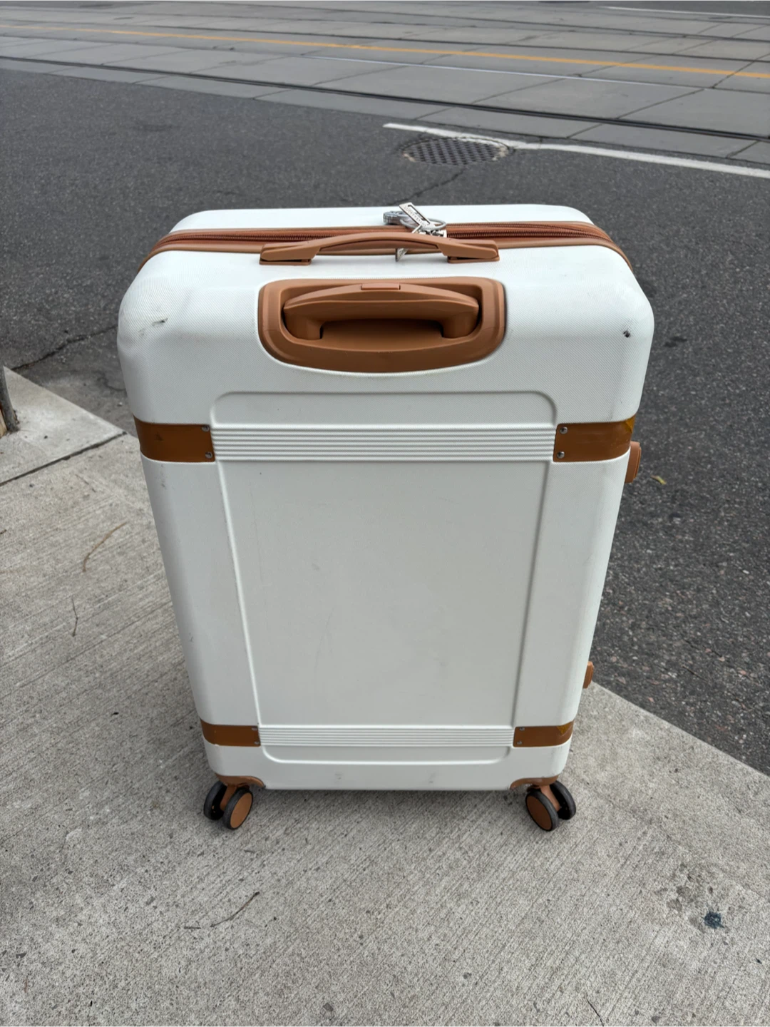 Lucky Brand Spinner Luggage White - photo 4