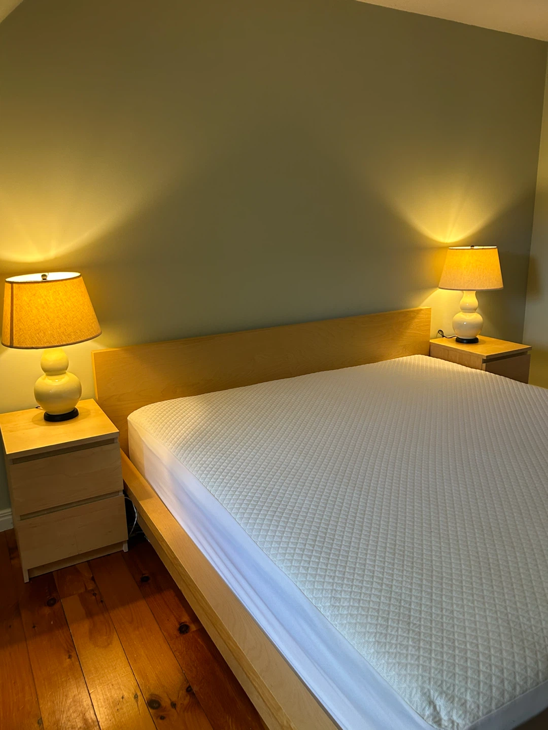 IKEA MALM king bed with night stands - photo 2