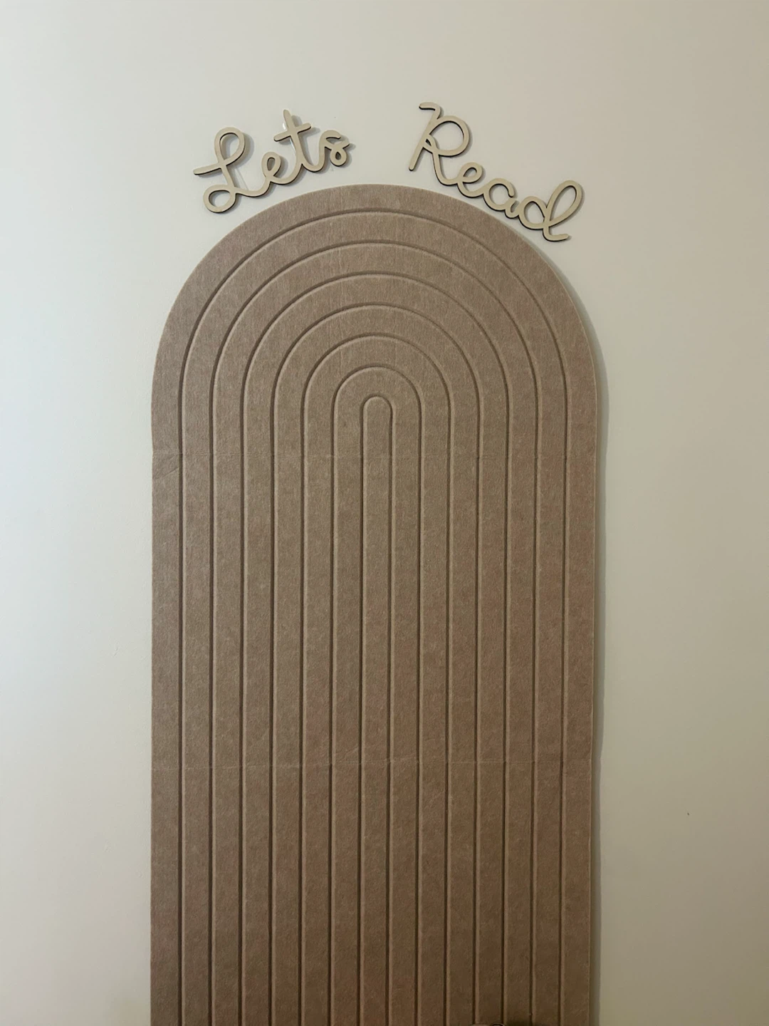 Arch Shaped Felt Wall Decor with Lets Read Sign