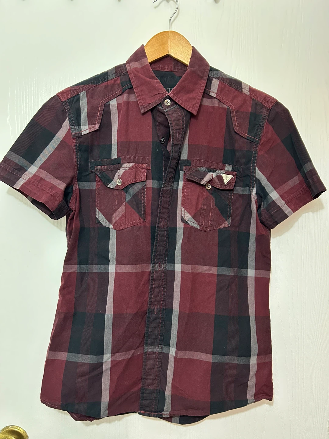Guess Men's Plaid Short Sleeve Shirt - XS