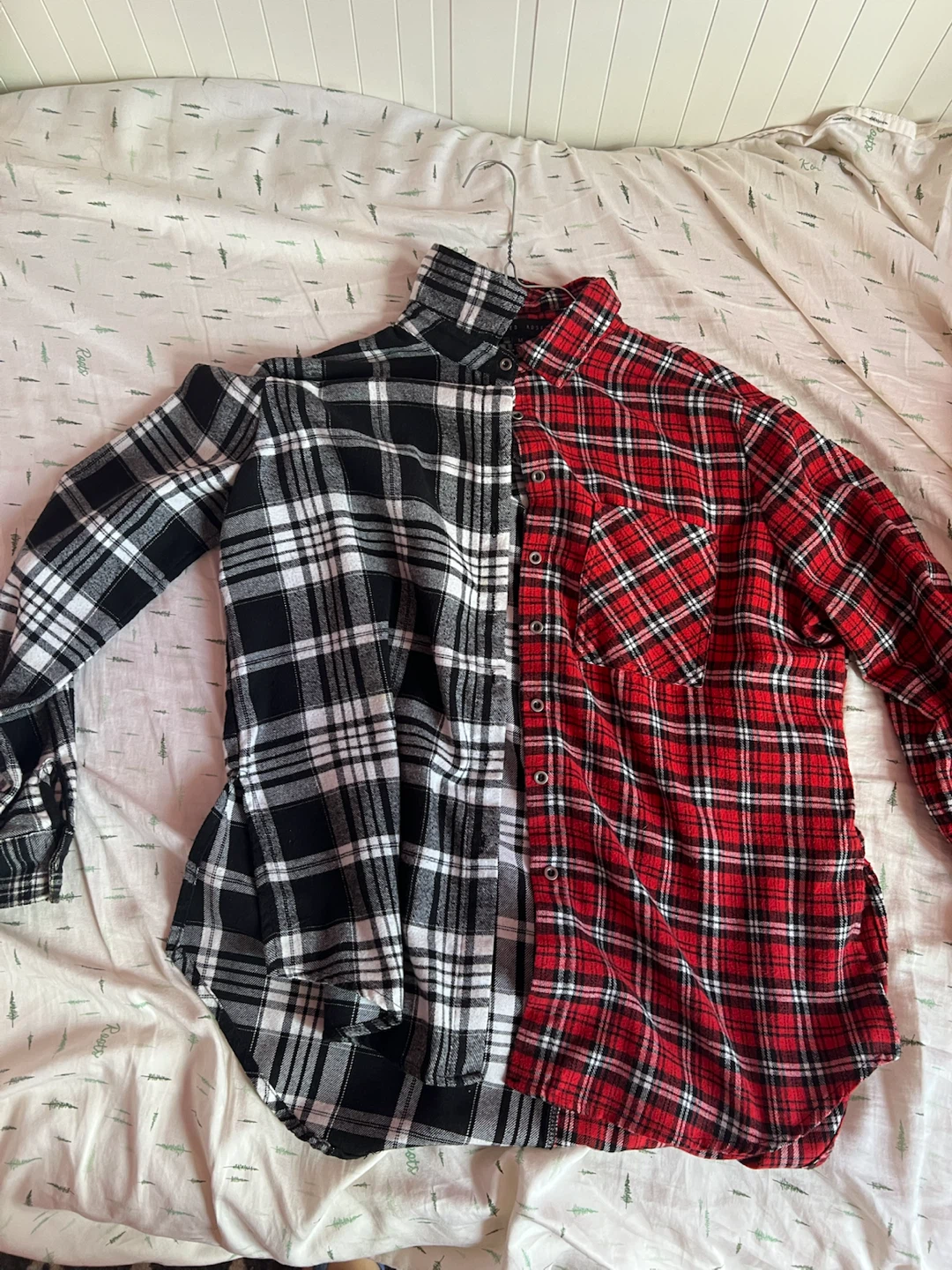 Clothes ($2 each) - photo 2