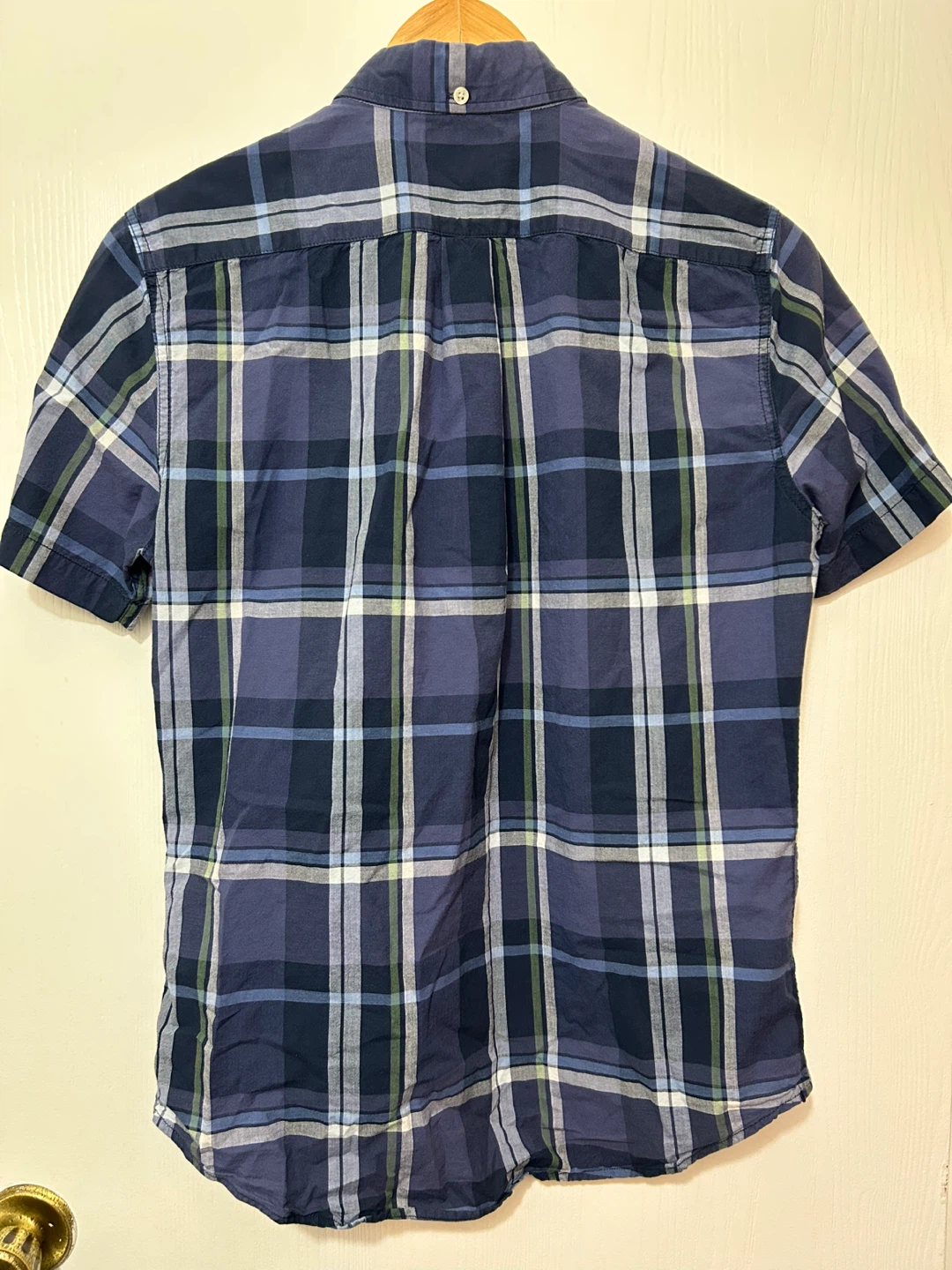 Levi's Men's Plaid Short Sleeve Button-Down Shirt - photo 2