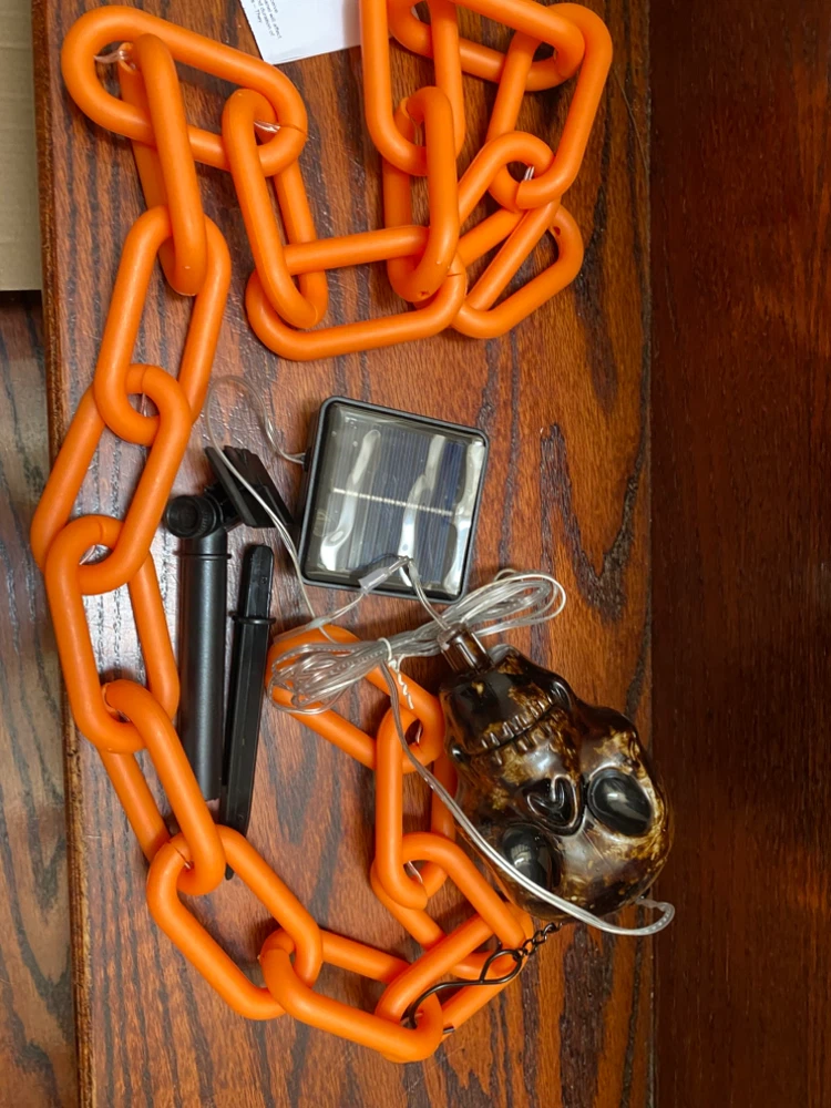 Solar Powered Halloween Skull Chain Decoration - photo 2