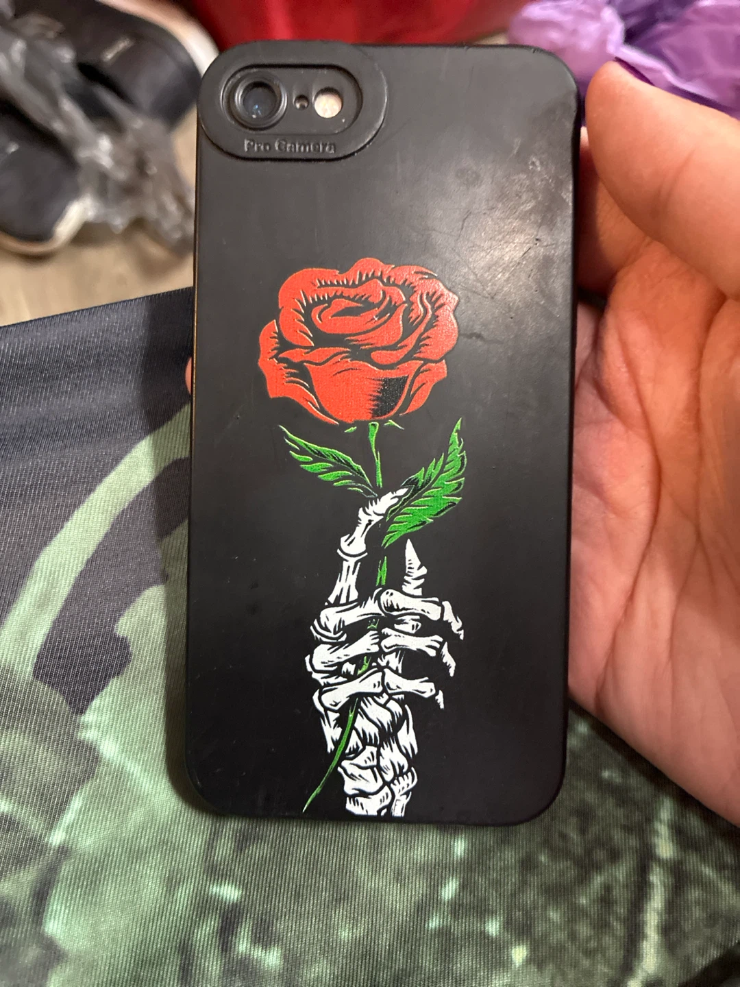 iPhone 8 - photo 2