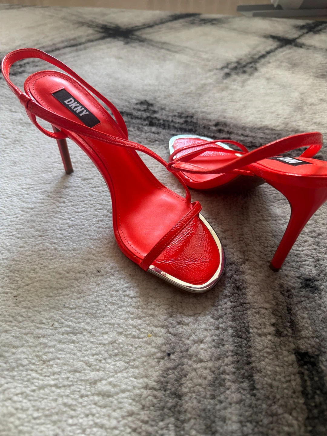 DKNY Red Heeled Sandals - photo 3
