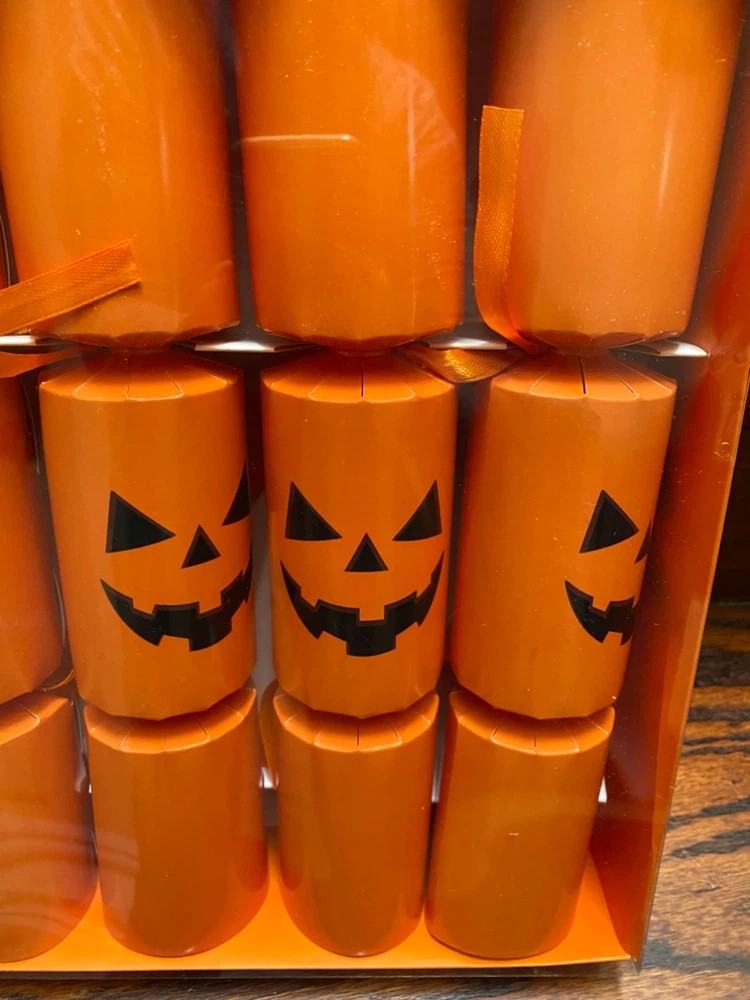 Halloween Jack-o'-lantern Party Crackers - photo 3