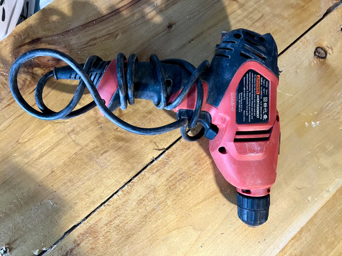 Black & Decker Corded Drill DR202 - photo 3