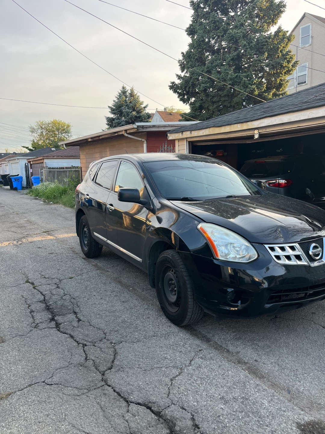Black Nissan Rogue 2012 - photo 4