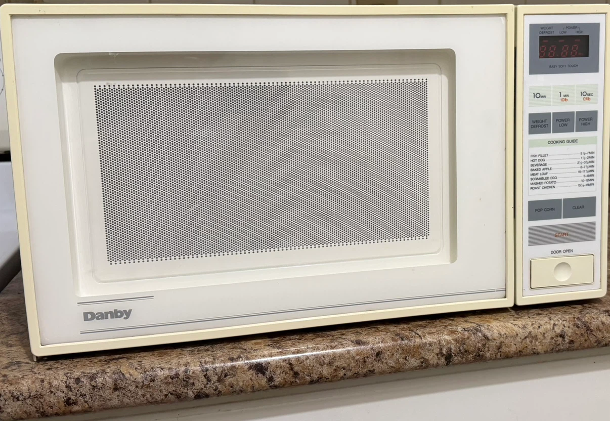 Danby Microwave Oven