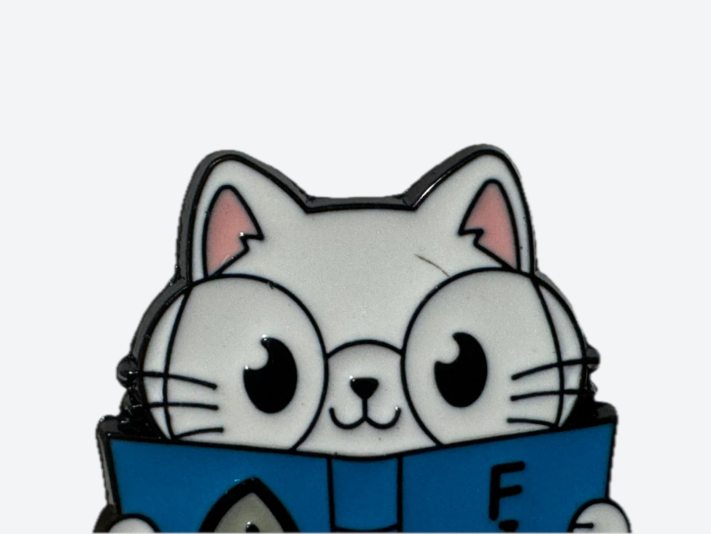 Cute Cat Reading Book Enamel Pin - photo 2