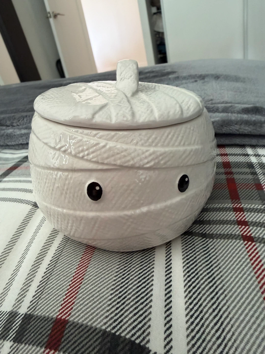 Ceramic Mummy Halloween Storage Jar