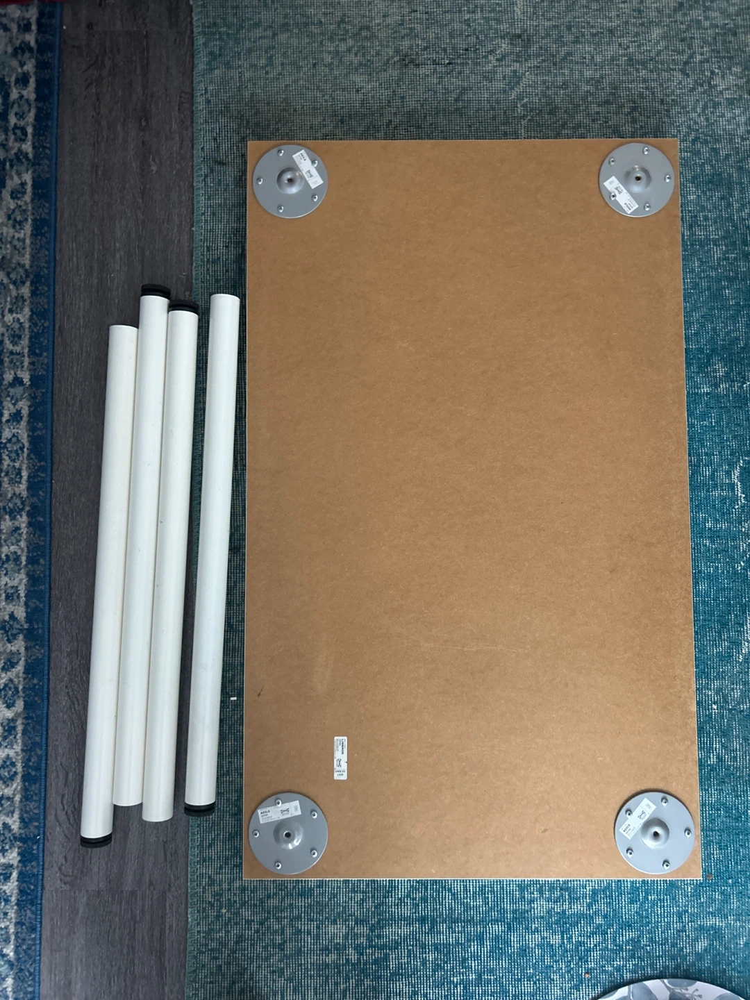 IKEA White Table With Detachable Legs - photo 2