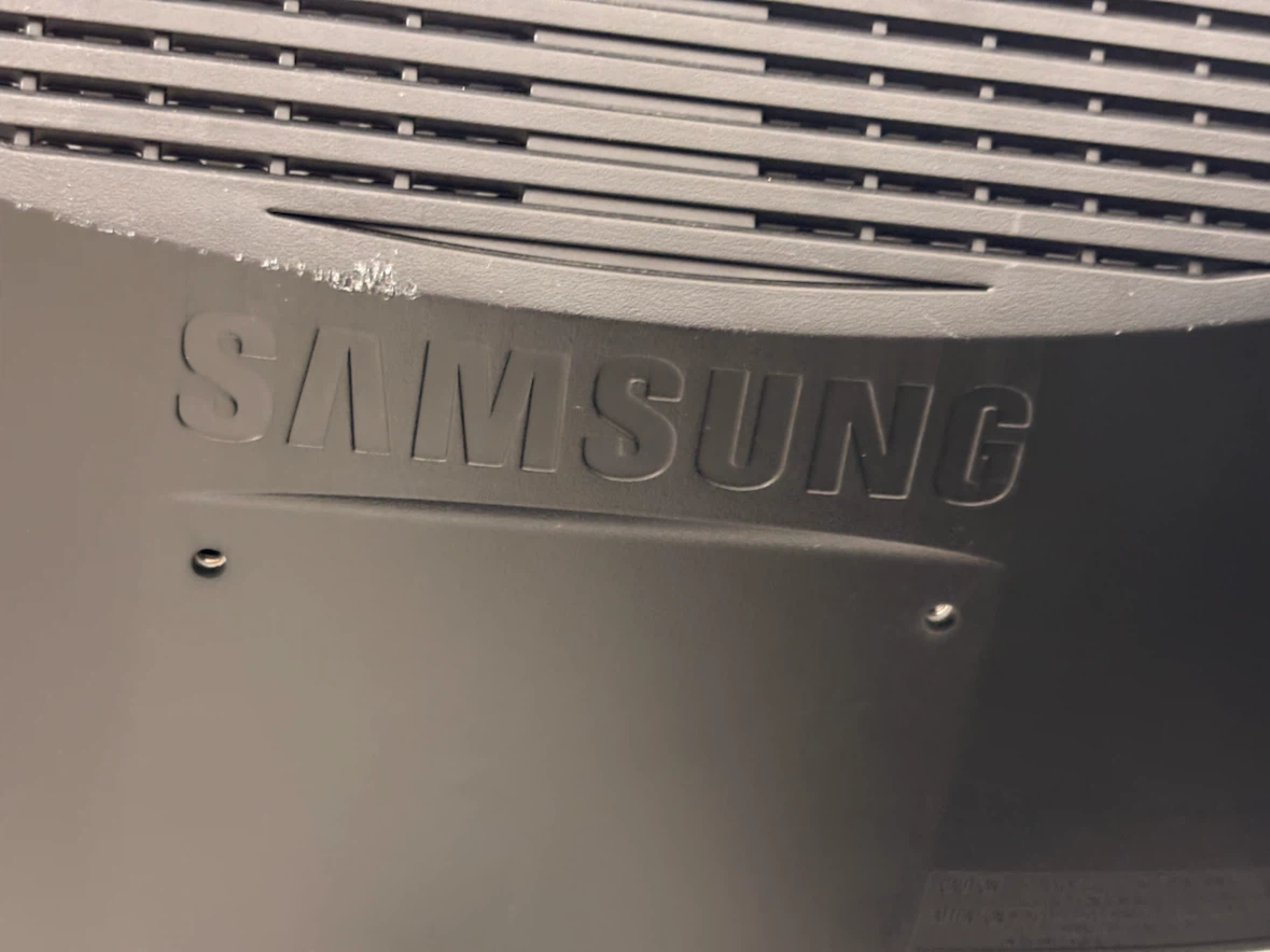 Samsung SyncMaster 710v Monitor - photo 4