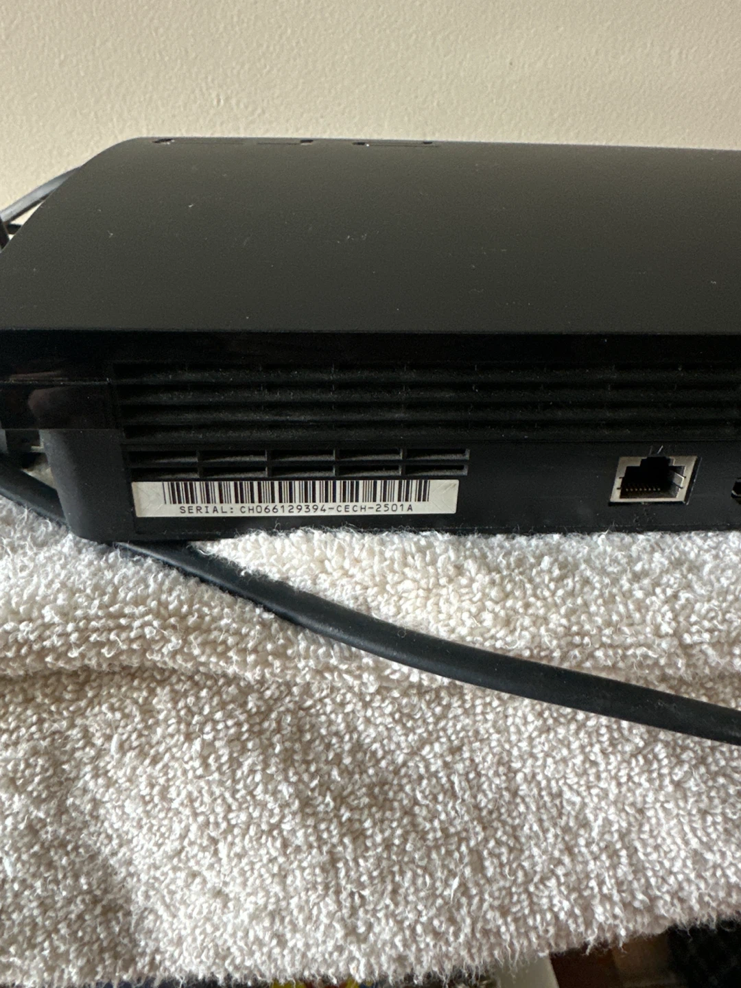 PlayStation 3 Console with 21 Games and 2 Controllers - photo 3