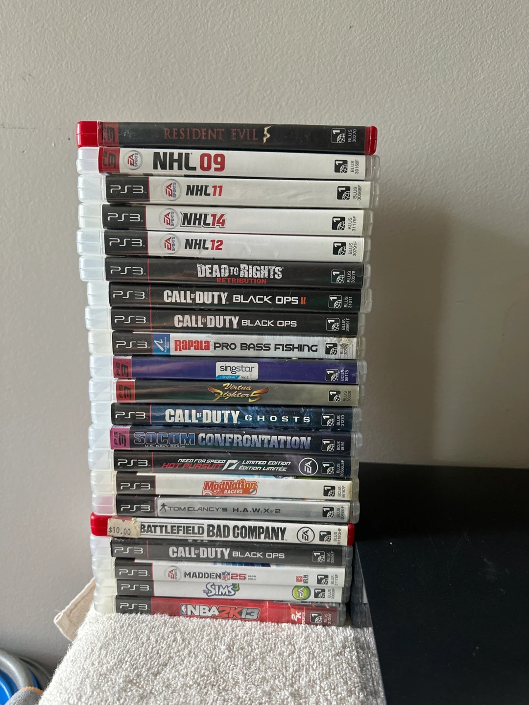 PlayStation 3 Console with 21 Games and 2 Controllers - photo 5