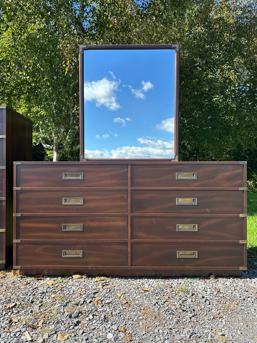 Vintage Gibbard Solid Mahogany Bedroom Set (CAN DELIVER) - photo 4