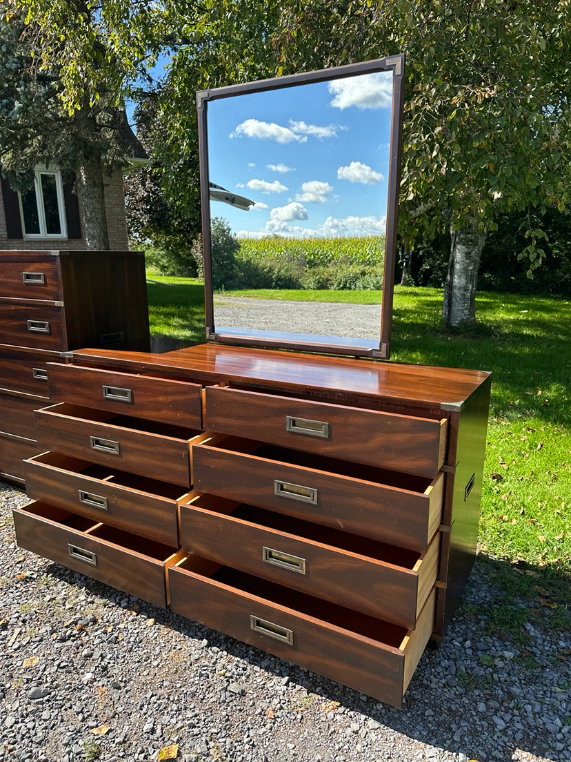 Vintage Gibbard Solid Mahogany Bedroom Set (CAN DELIVER) - photo 5