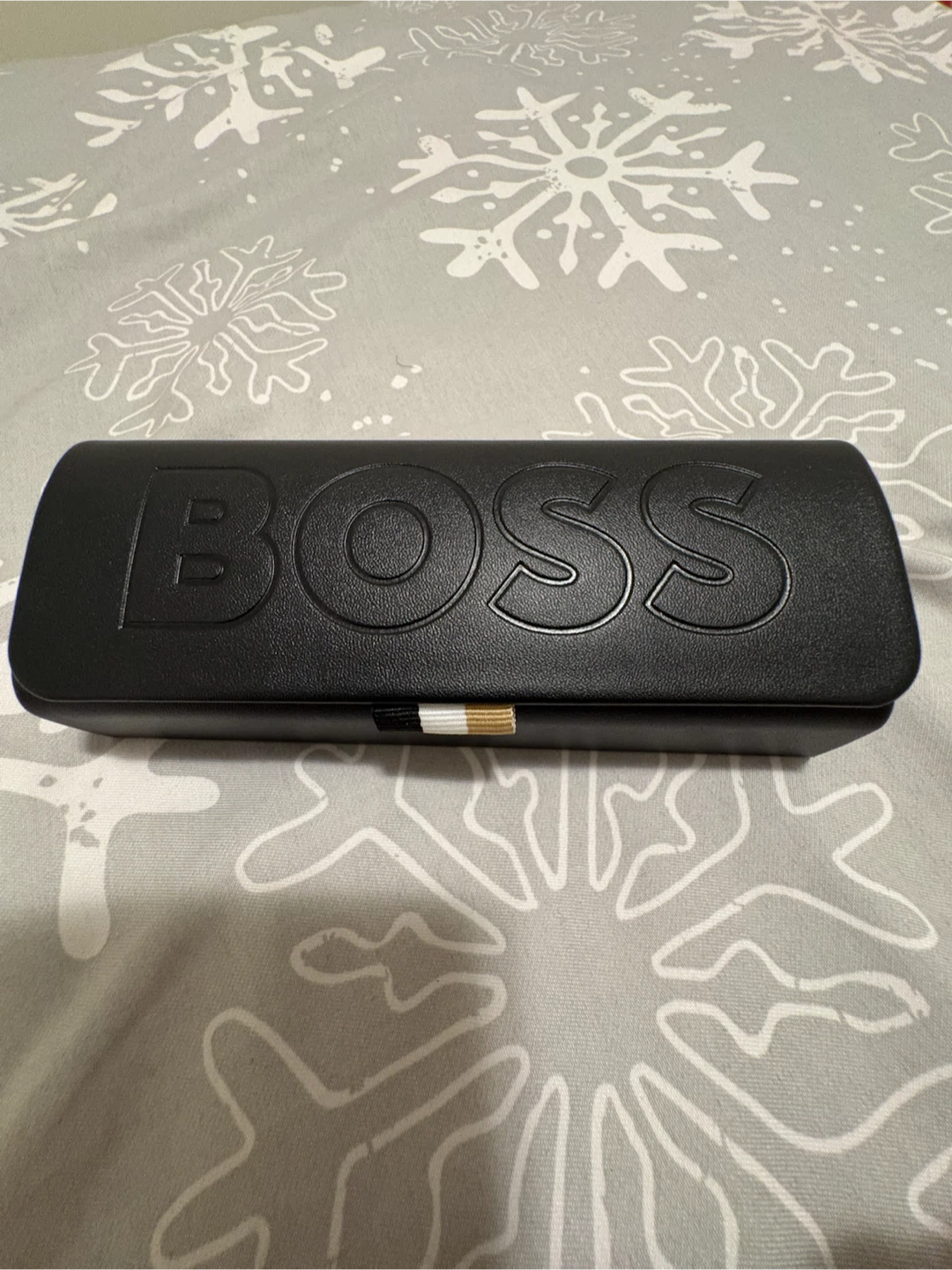 BOSS Polarized Sunglasses with Case