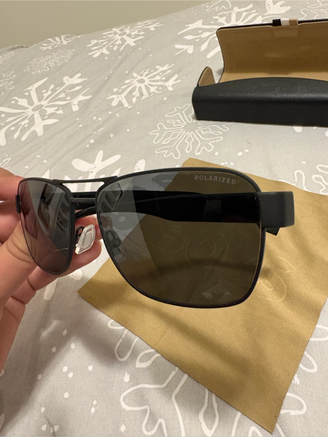 BOSS Polarized Sunglasses with Case - photo 4