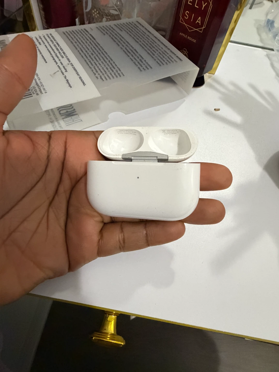 Apple AirPods Pro Charging Case only