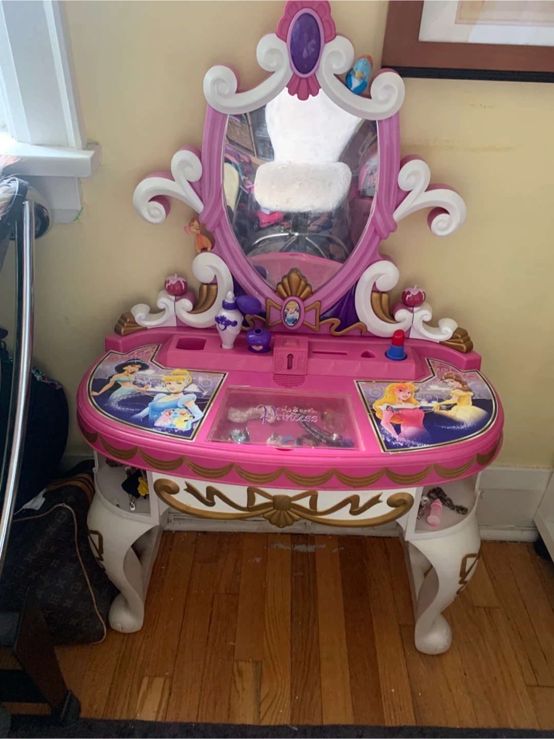 Disney Princess Kids Vanity Table