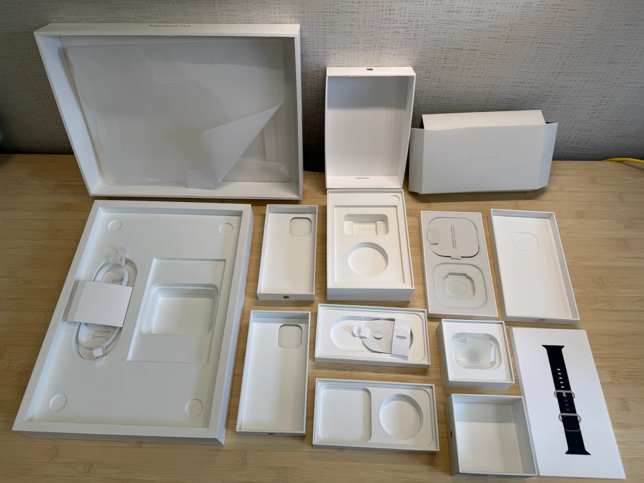 Genuine Apple Empty Boxes – $5 & $10 - photo 2