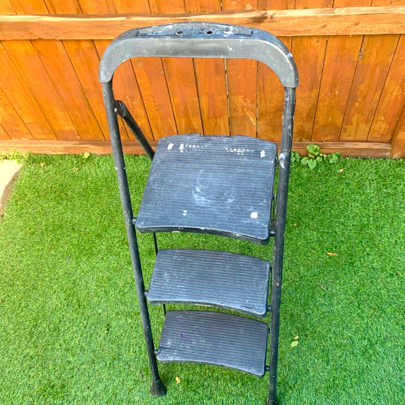 3 Step Folding Ladder Step Stool Portable Household Ladder Black - photo 3