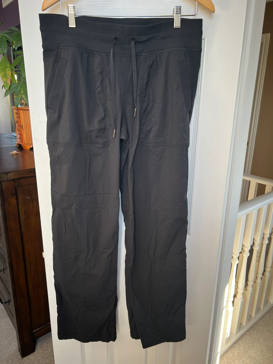 Size 10 black lulu dance studio pants