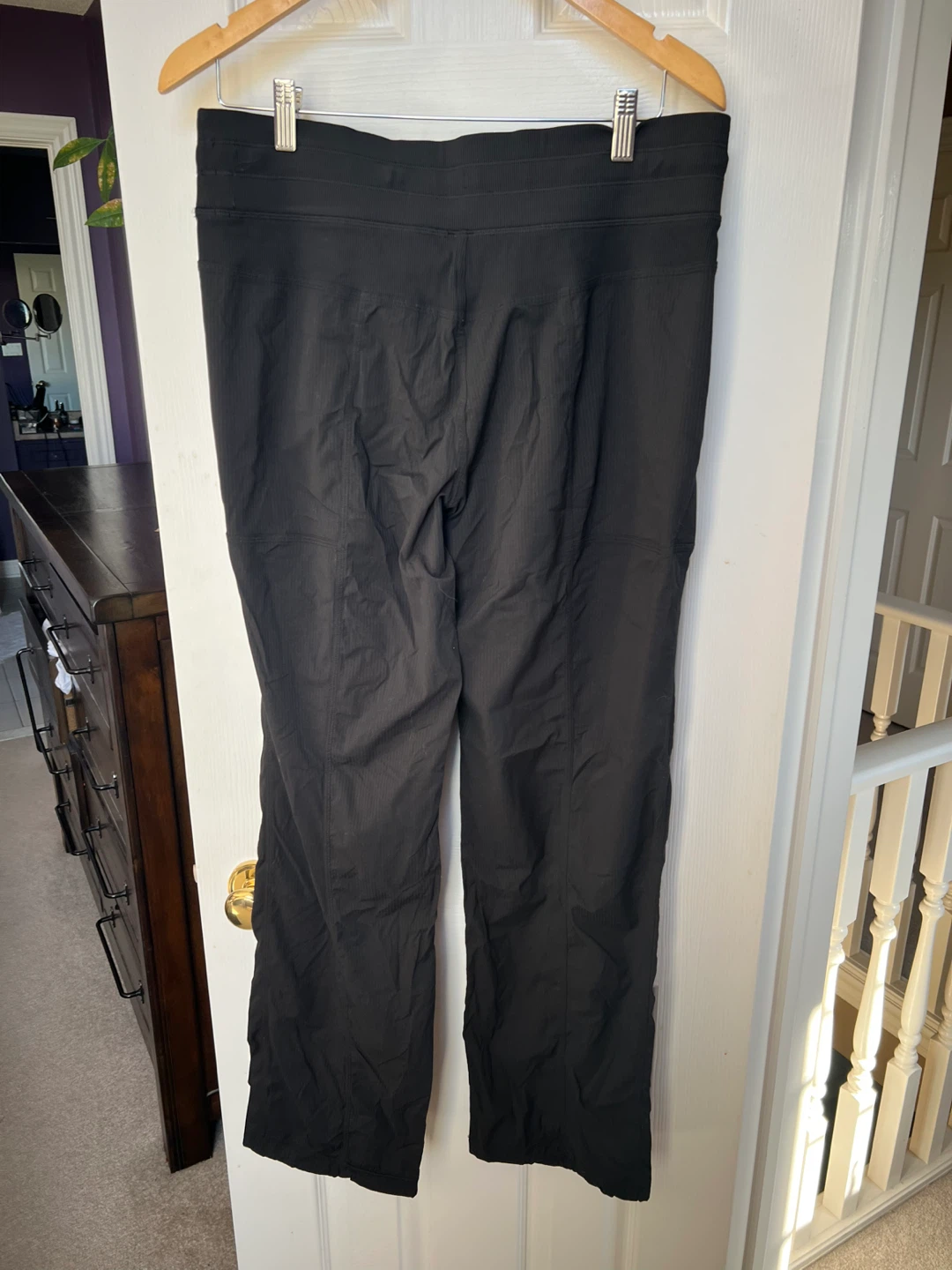Size 10 black lulu dance studio pants - photo 3