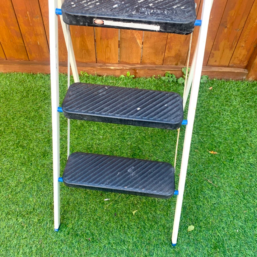 3 Step Folding Ladder Painters Step Ladder with Tool Tray - photo 5