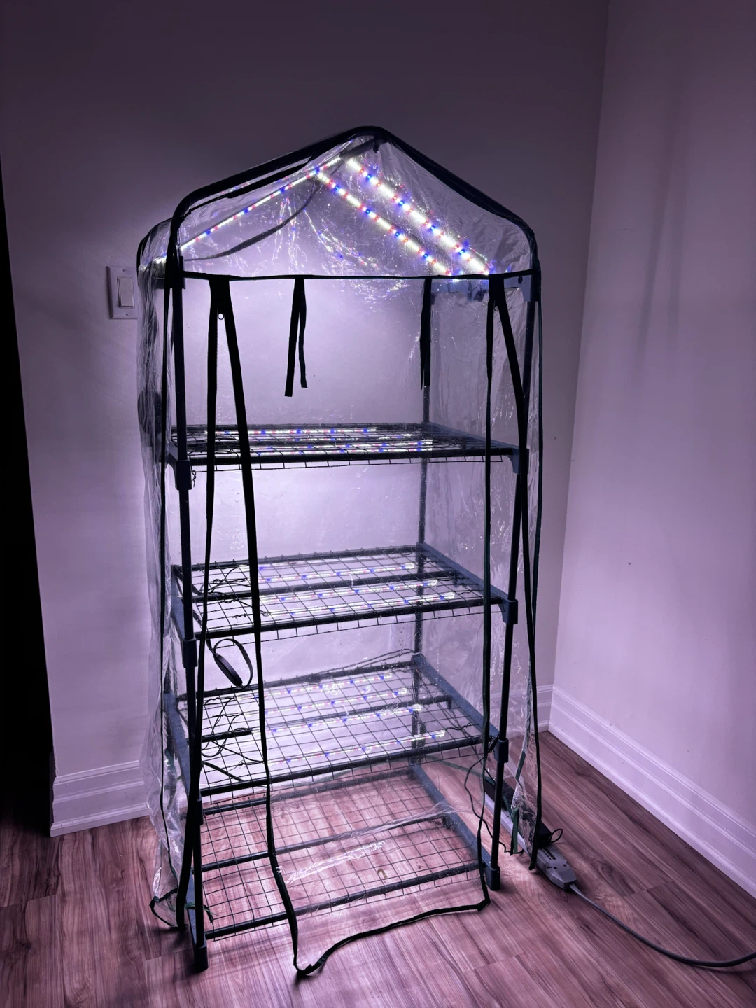 Indoor Grow Greenhouse with LED Lights - photo 2