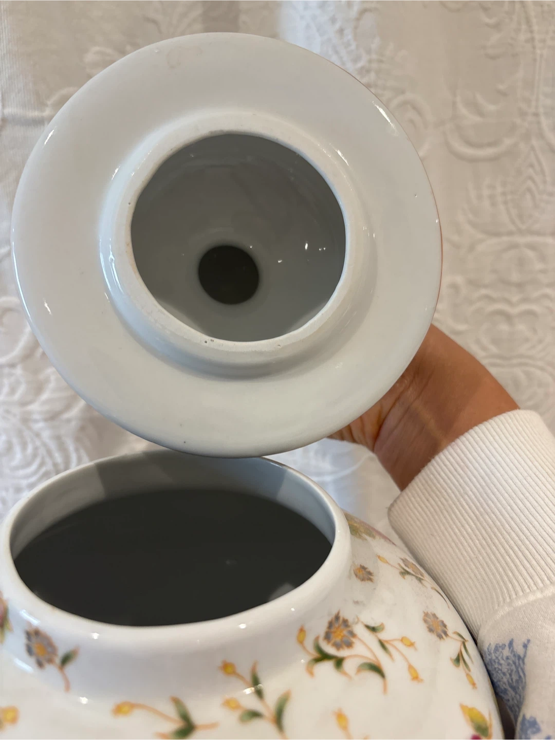 Floral Porcelain Ginger Jar with Lid - photo 4