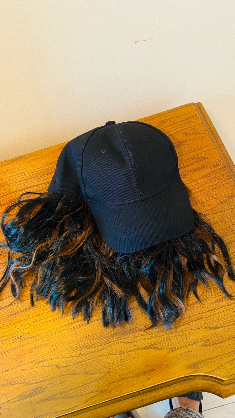 Wig hat with 10 inch hair - photo 3