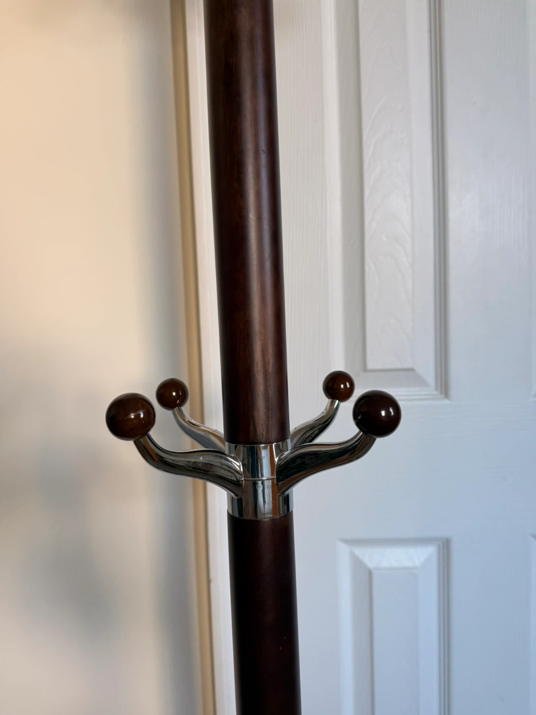 Modern Coat Rack with Marble Base - photo 3