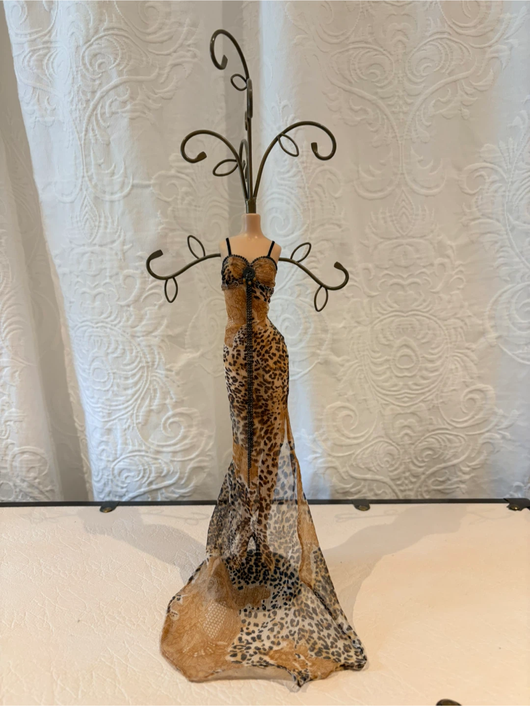 Mannequin Jewellery Stand - photo 4