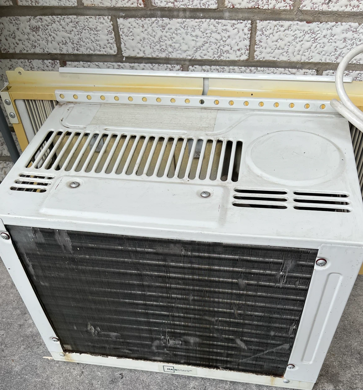 Mainstays Window Air Conditioner - photo 2
