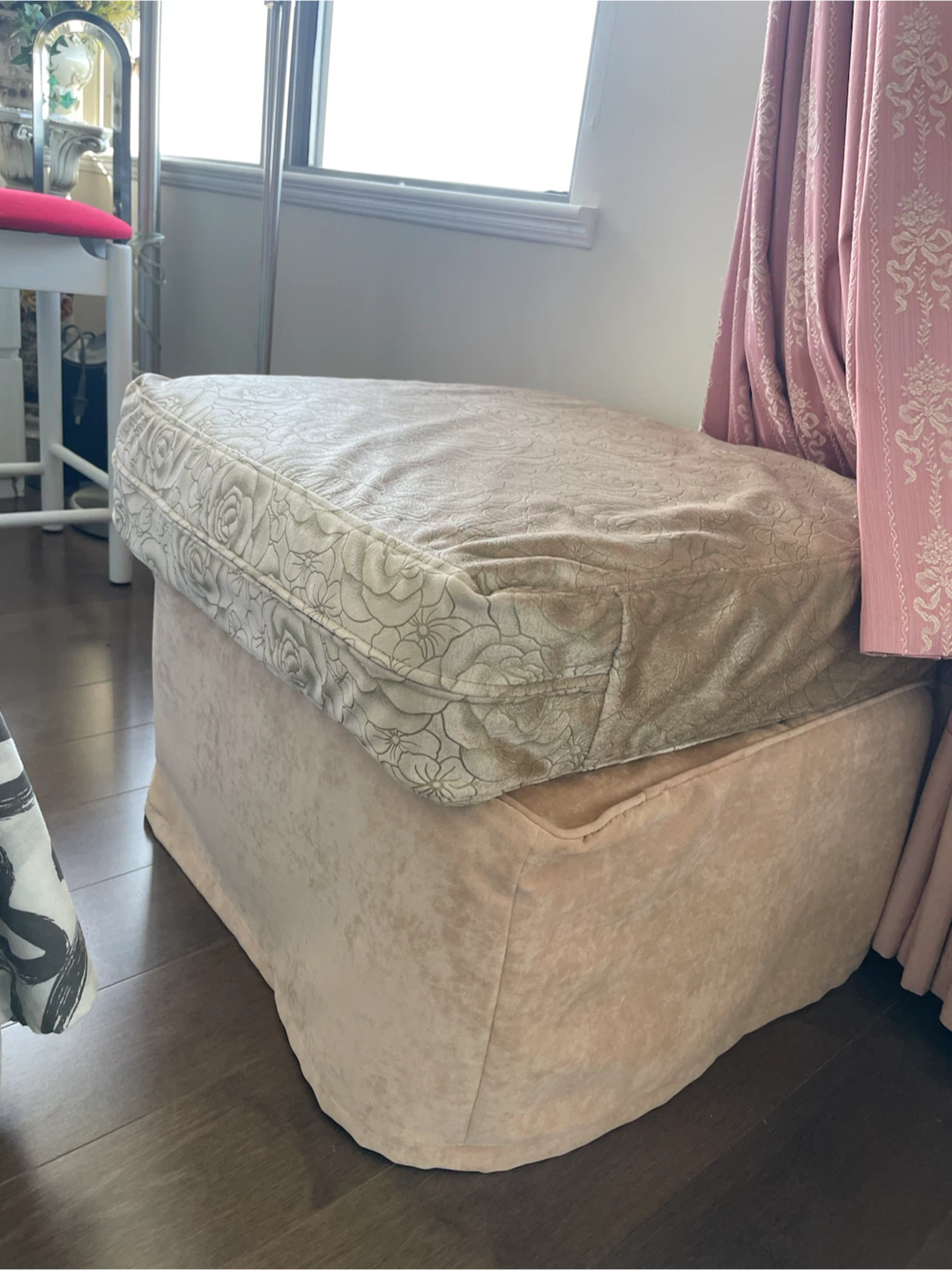 Floral Patterned Ottoman