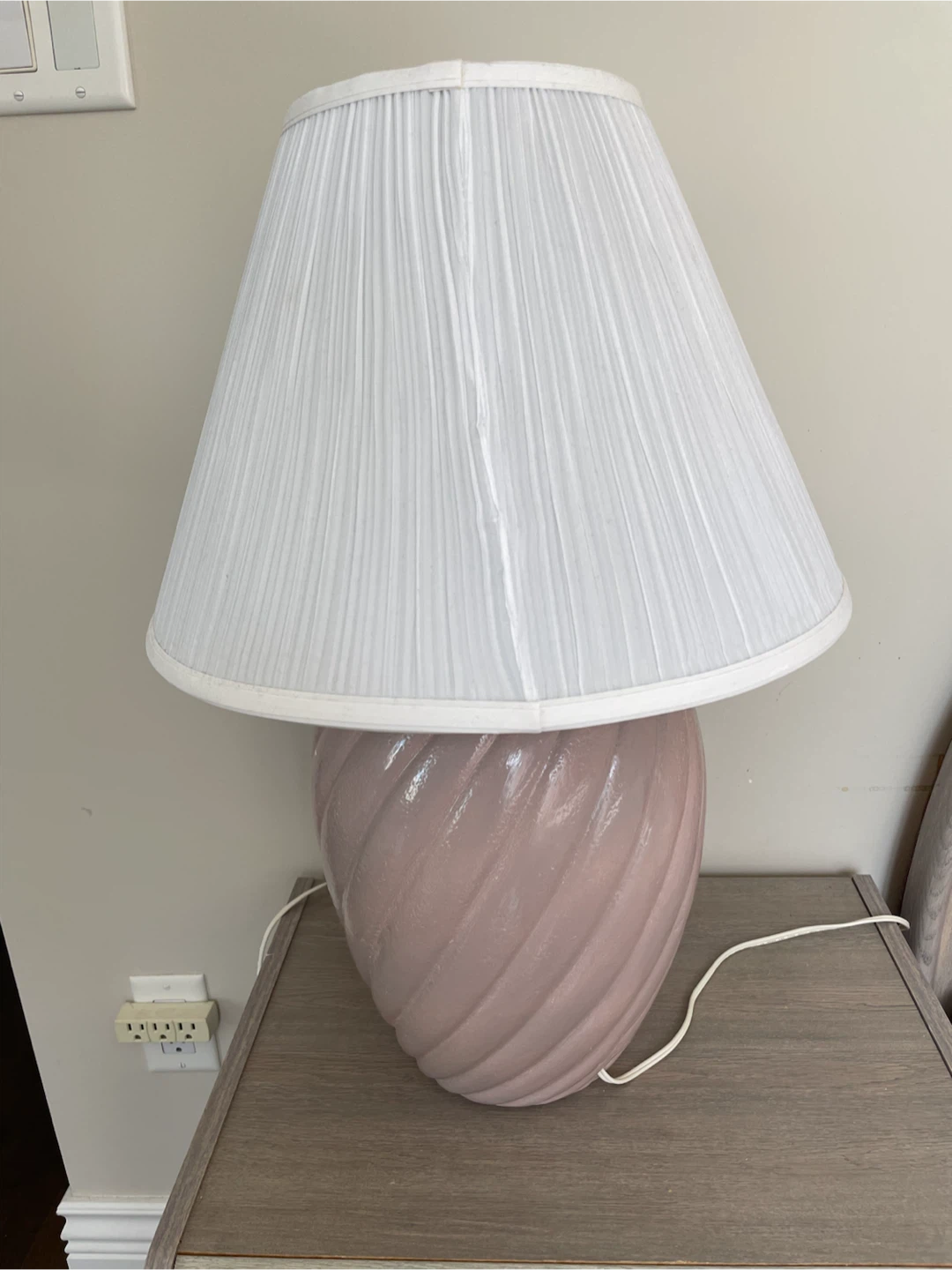 Vintage Pastel Pink Ceramic Table Lamp