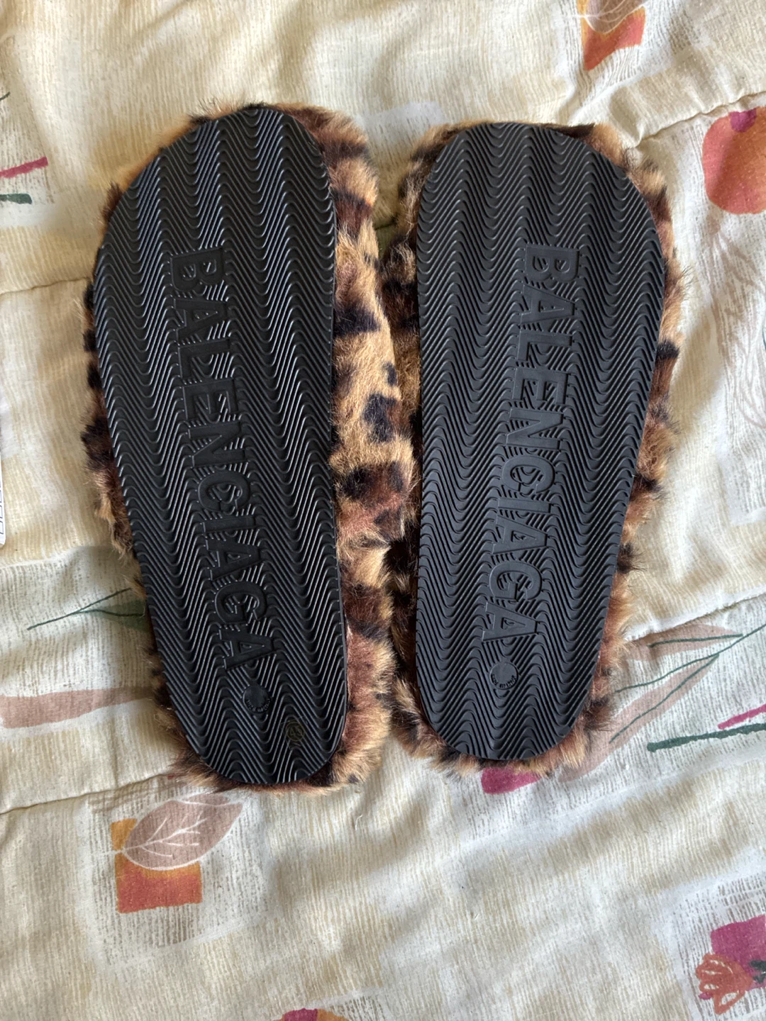 Balenciaga Leopard Print Fur Slides - photo 3