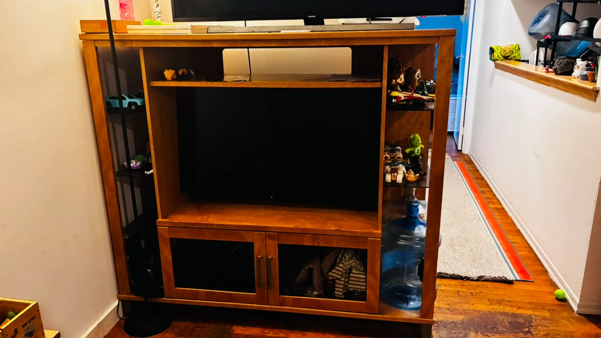 Wooden entertainment center tv stand whit glass shelves - photo 2