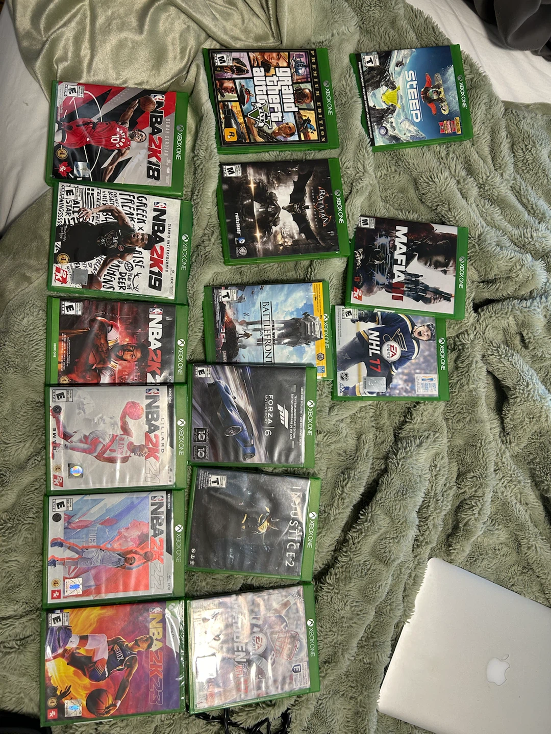 Collection of 14 Xbox One Games