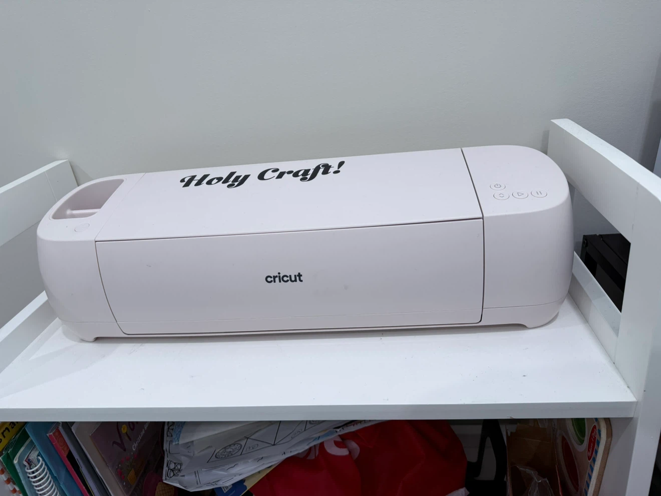 Cricut Crafting Machine and Crafting Supplies Bundle