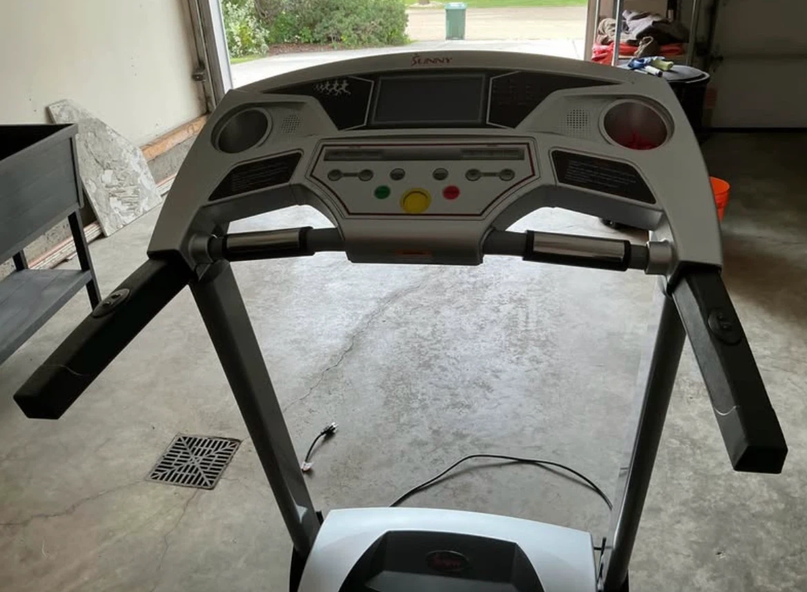 Sunny Health & Fitness SF-T7874 Treadmill - photo 5