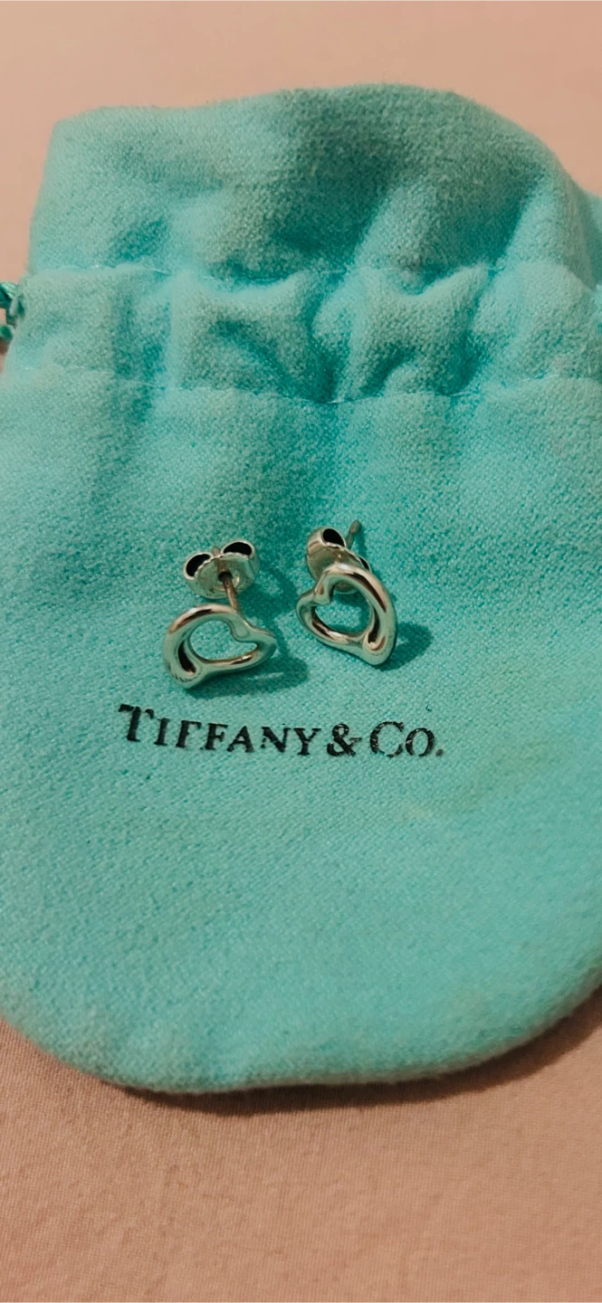 TIFFANY&CO.