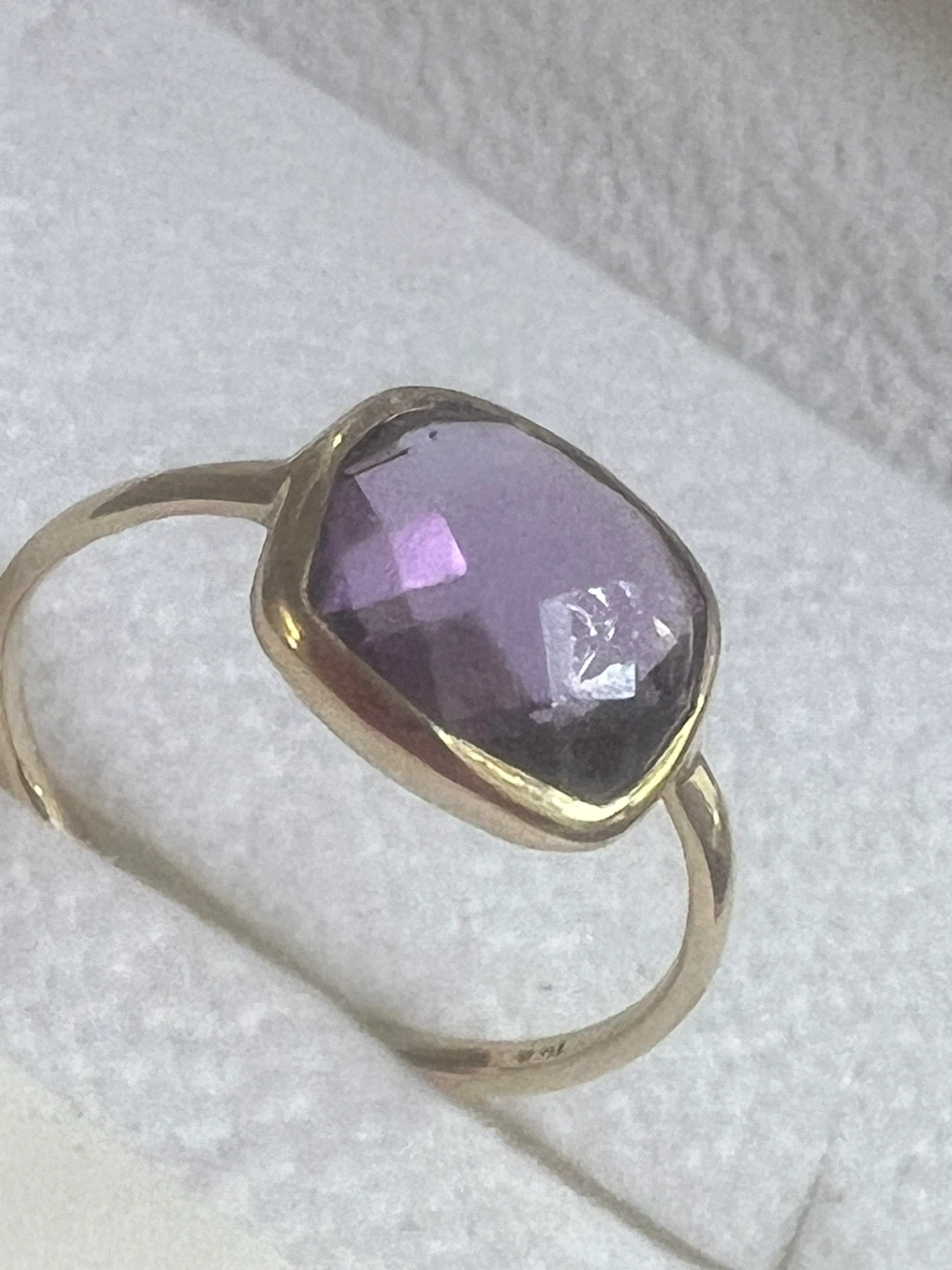 10K Gold Amethyst Ring