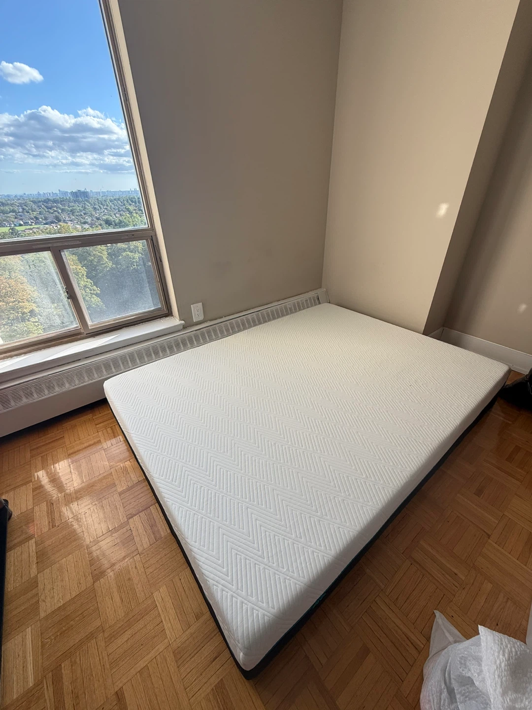 Queen Size Mattress - photo 2