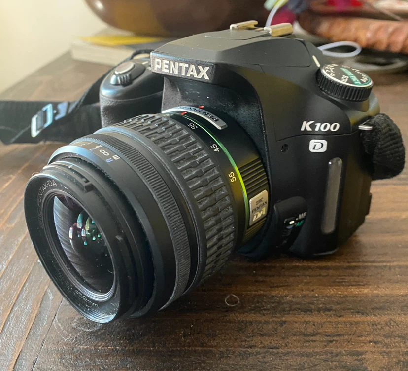 Pentax K100D DSLR Camera - photo 2