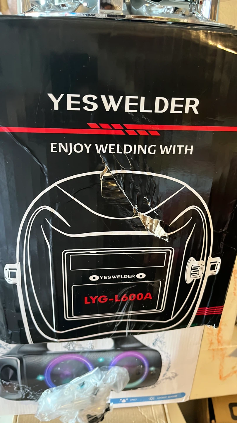 YESWELDER LYG-L600A Auto Darkening Welding Helmet
