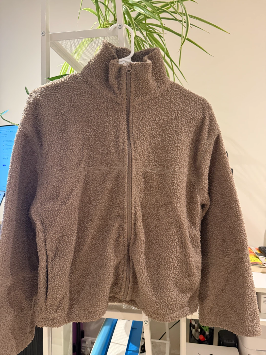 H&M DIVIDED Taupe Sherpa Fleece Jacket